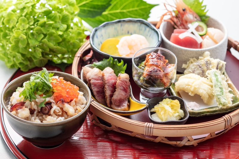 夏の篭御膳